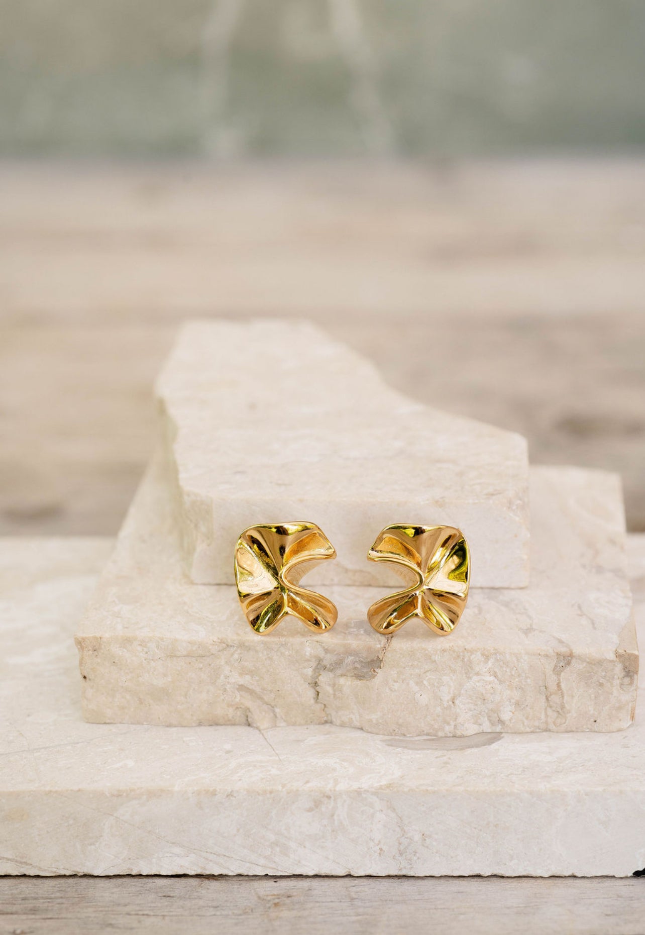 ORECCHINI STROPICCIATI