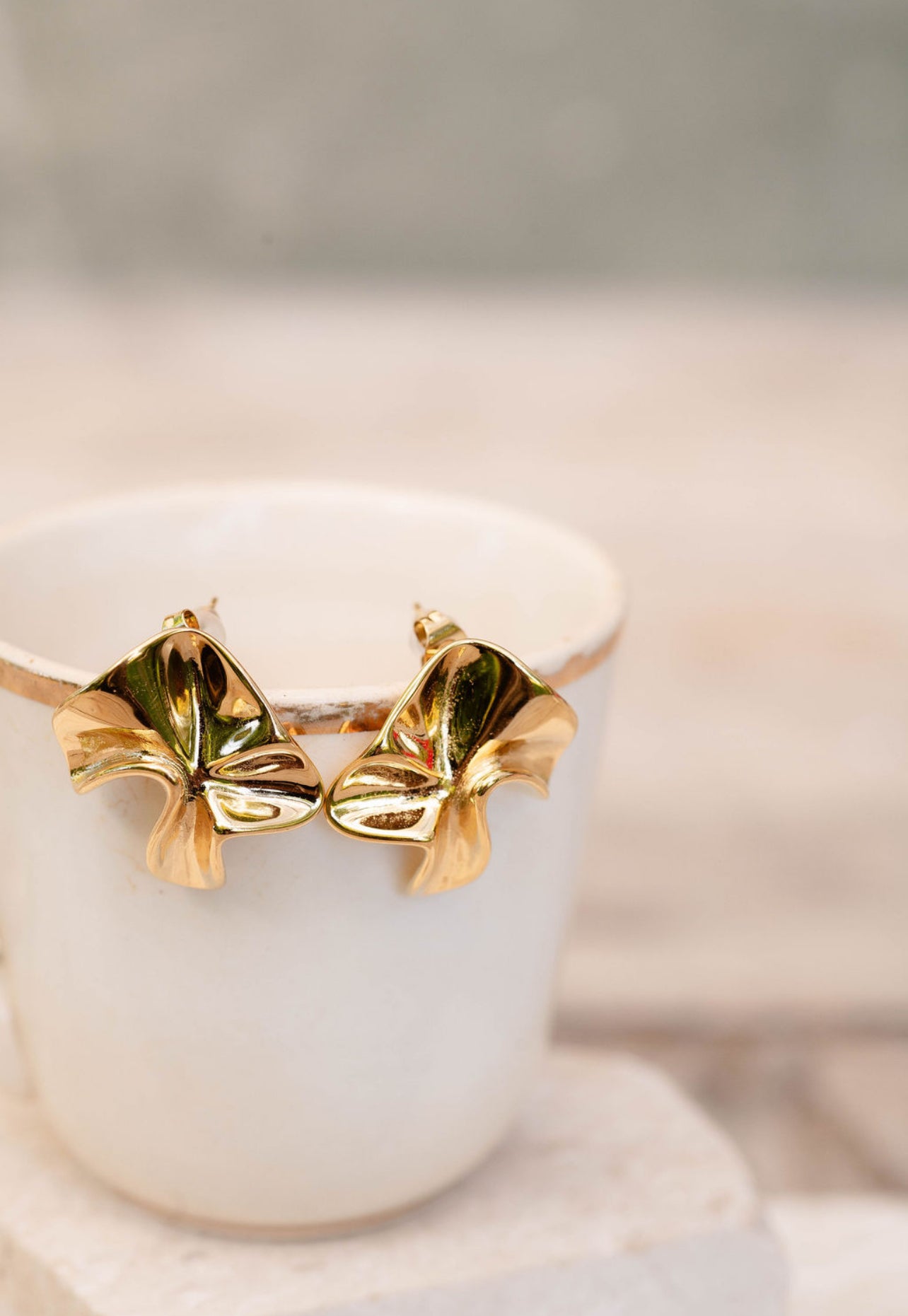 ORECCHINI STROPICCIATI