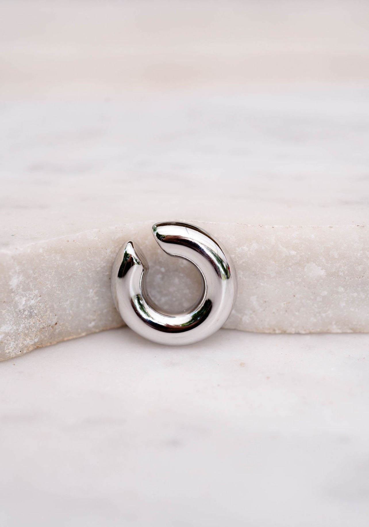 EARCUFF FLORA MEDIUM