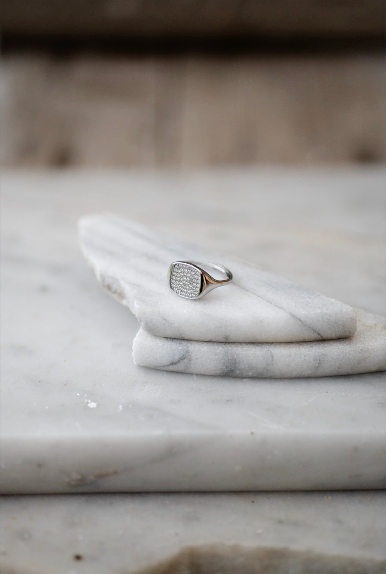 ANELLO CHEVALIER PAVE'