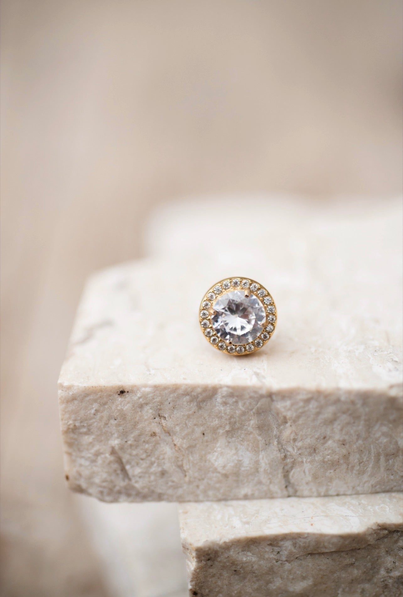 EARCUFF PUNTO LUCE