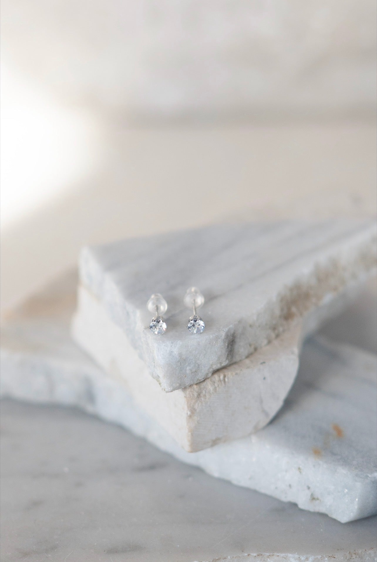 ORECCHINI PUNTO LUCE MINI