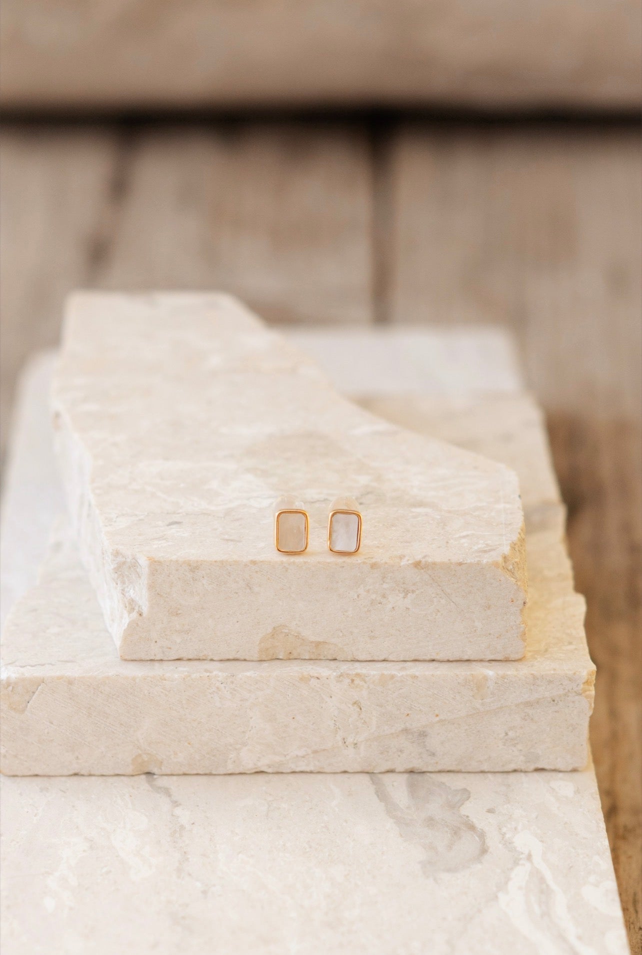 ORECCHINI MADREPERLA