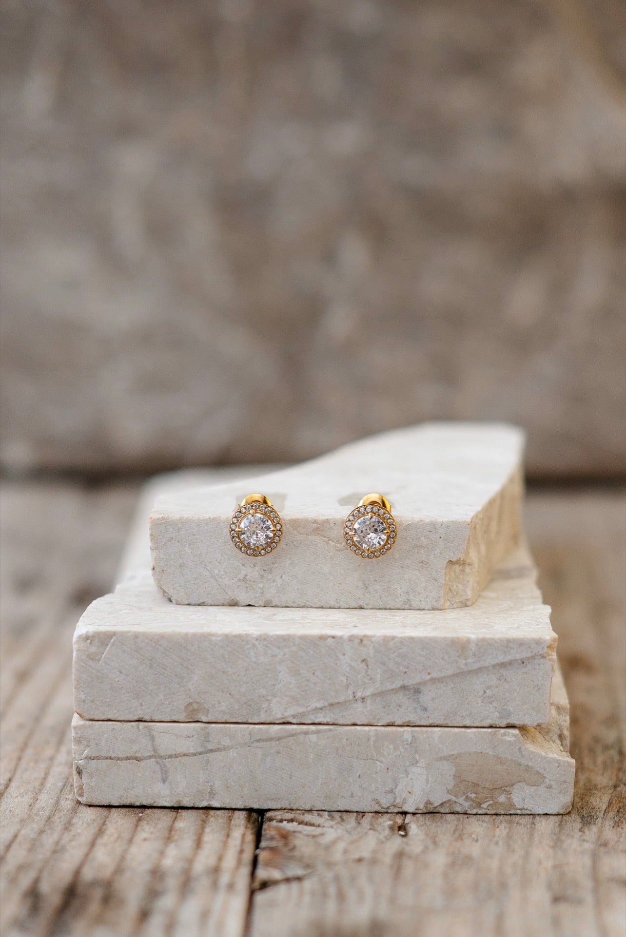 ORECCHINI PUNTO LUCE