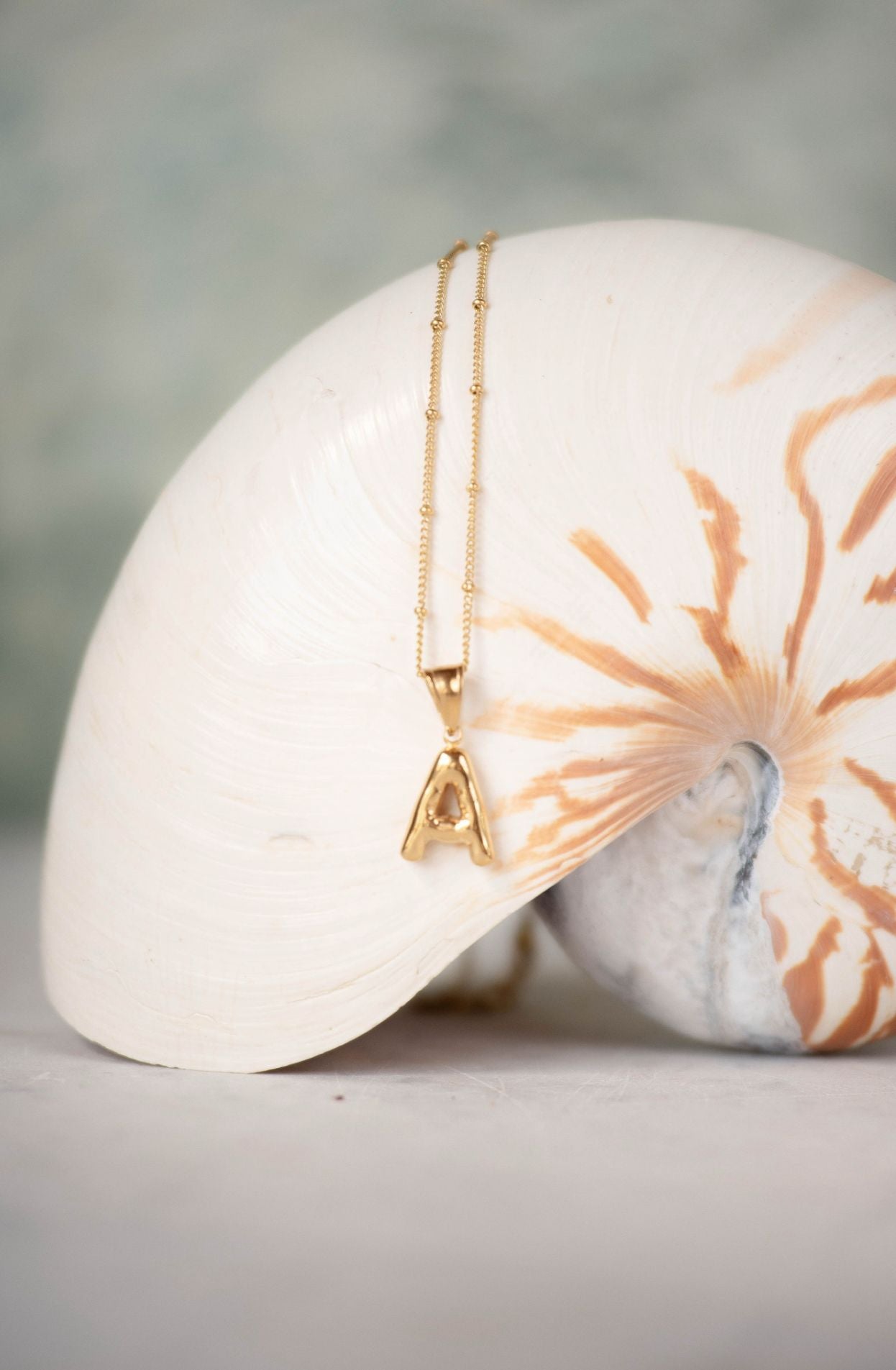 COLLANA LETTER